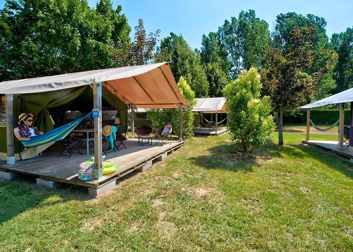 Kamp alanı Les Ondines Souillac