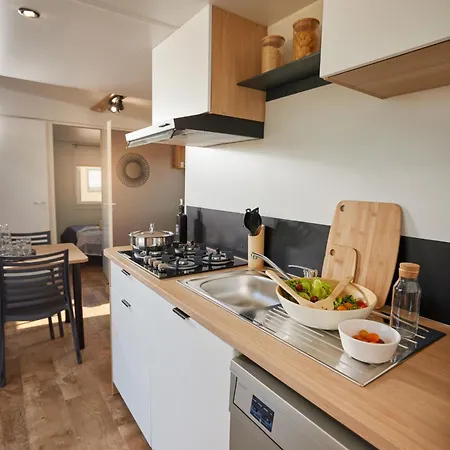 Camping Les Ondines *