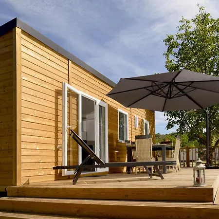 Campsite Domaine Residentiel De Plein Air Les Ondines *
