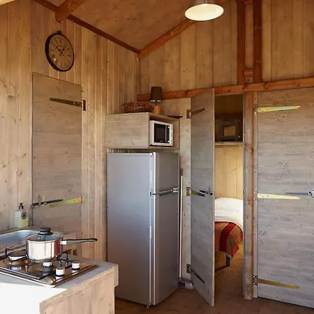 Camping Les Ondines *